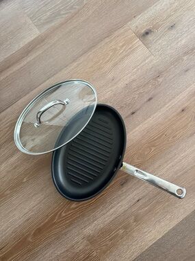 Meyer Nonstick Grill Pan with Glass Lid